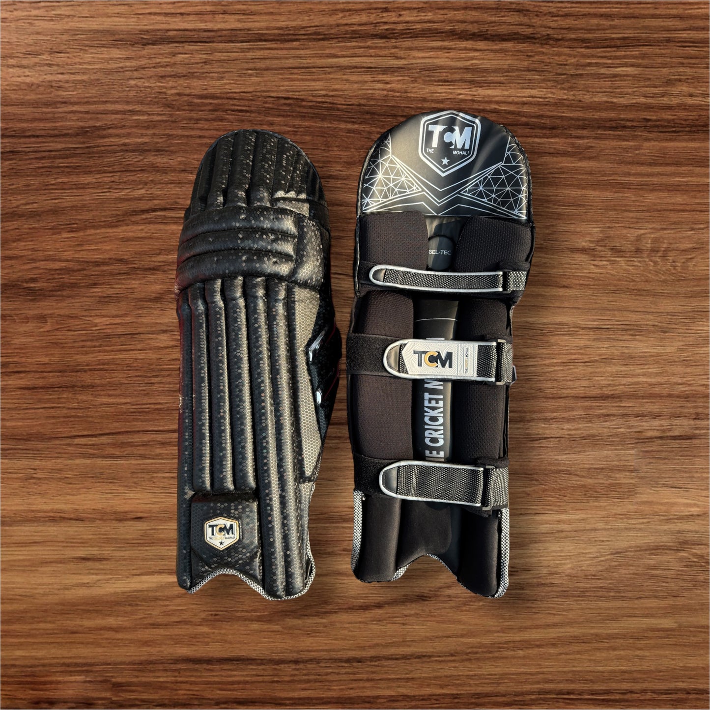 TCM ELITE G9-6 Batting Legguard (Black)